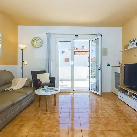 Villa Villa Lucin *