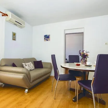Villa Lucin Villa Trogir